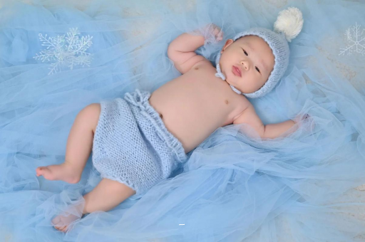 三门峡摸孕妇肚子沾喜气